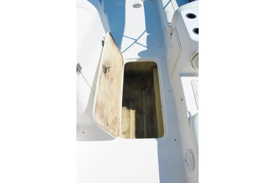 2012-hurricane-sundeck-sport-232-ob-power-10250120-20260713064531913-2.jpg
