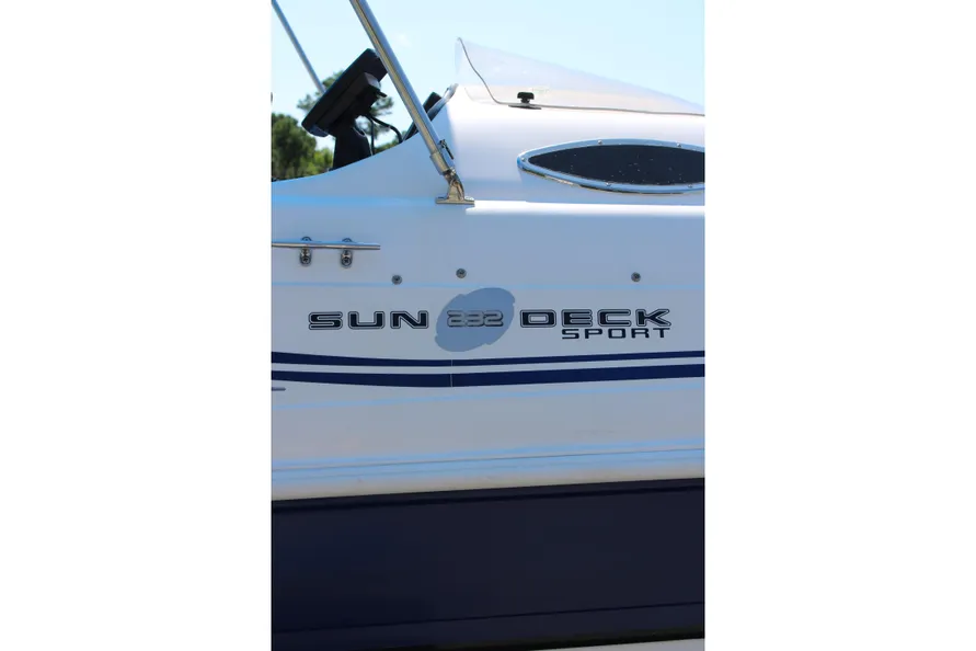 2012-hurricane-sundeck-sport-232-ob-power-10250120-20260713064537534-2.jpg