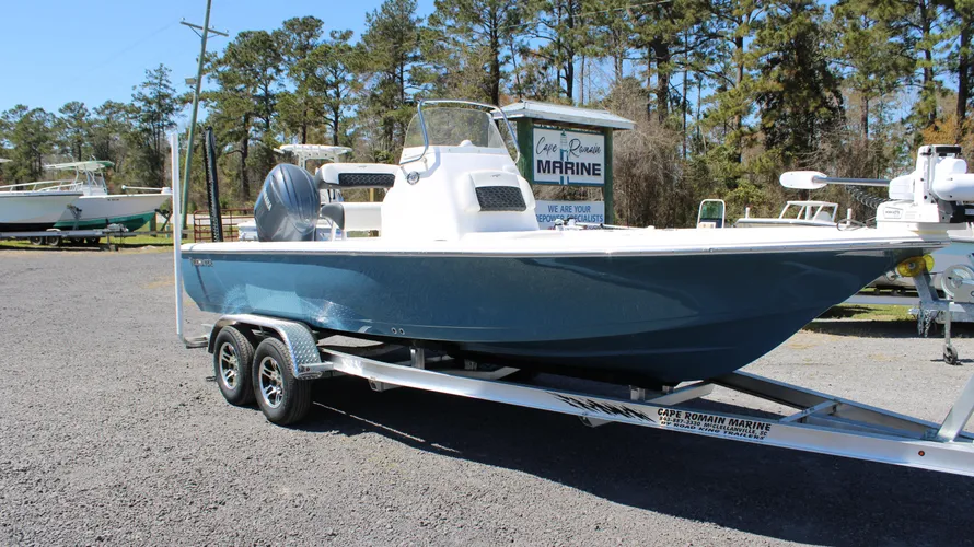 2025-tidewater-2110-bay-max-power-9739160-20250329054611671-1_XLARGE